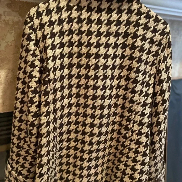 Charter Club Women’s Houndstooth Double-Breasted Wool Coat Size 16 Timeless - Picture 3 of 10